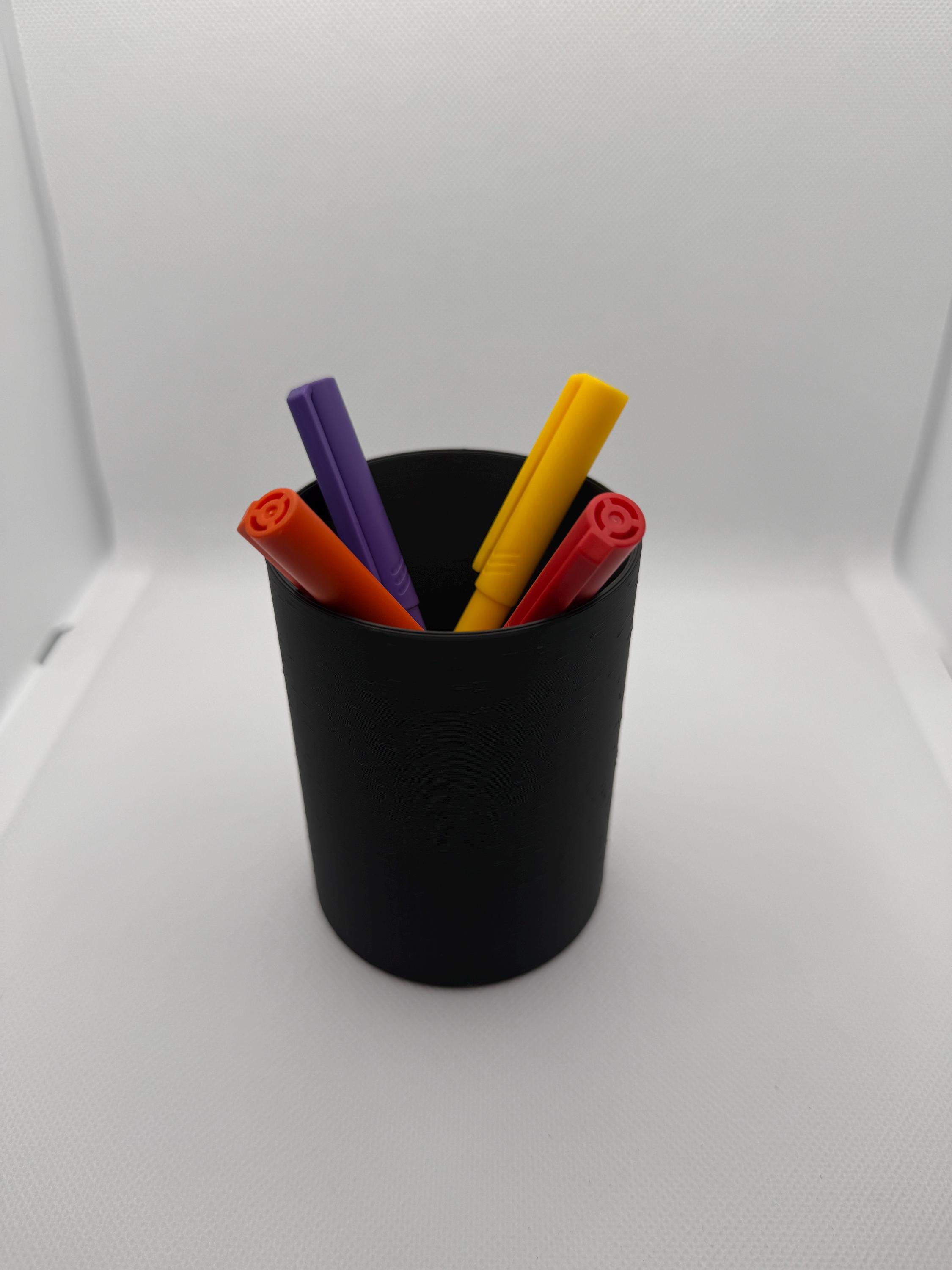Minimalist Black Pen Holder: Modern Desk Organizer Pencil Cup