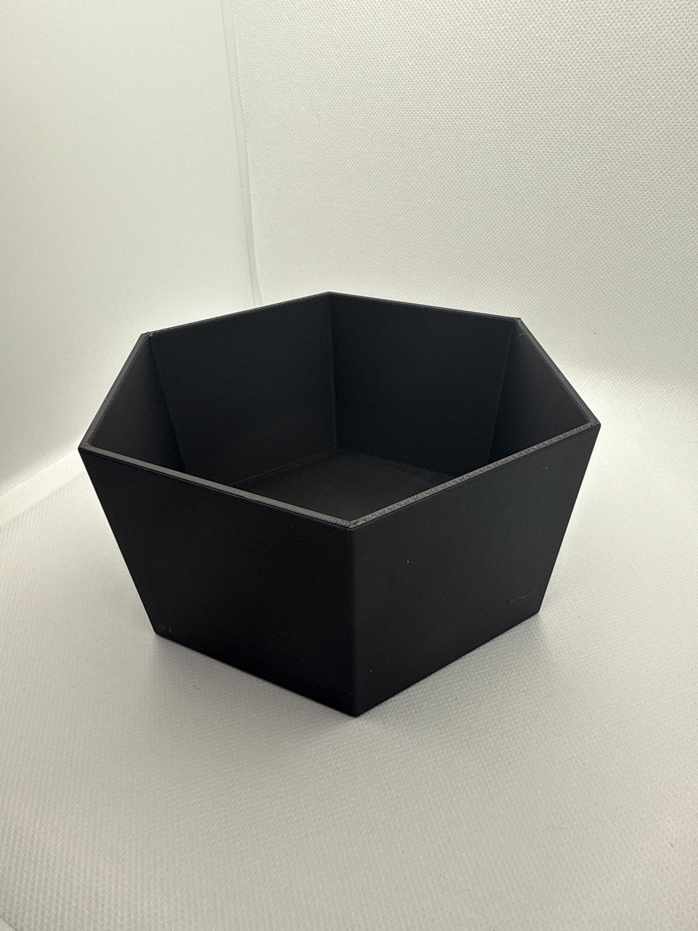 Polygon Desk Planter | 3D Printed Succulent Pot | Minimalist Office Decor | Scandinavian Style Plant Gift