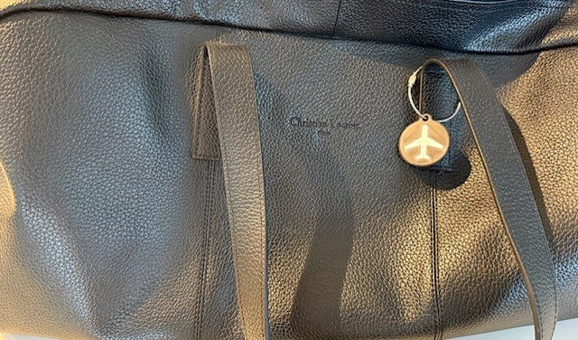 VC Connect Tag – Privacy-First Lost & Found Bag Tag (Tap. Connect. Relax.™)