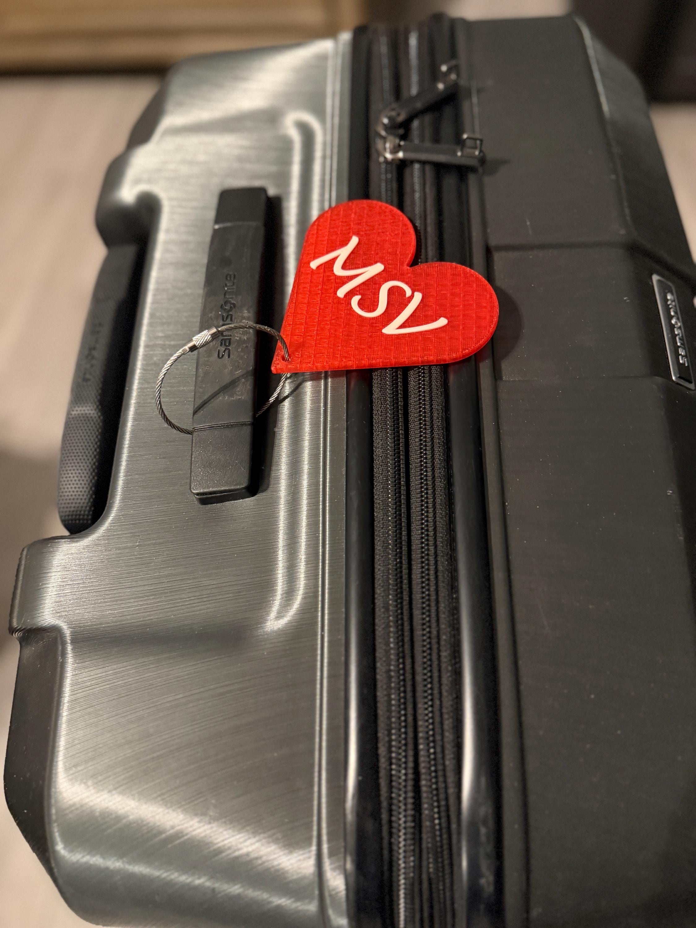 Custom 3D Printed Heart Keychain: Personalized Initial Luggage Tag